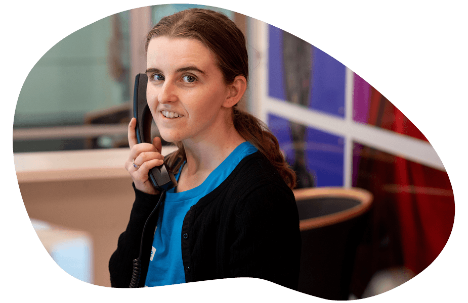 contact-us-header-925x600