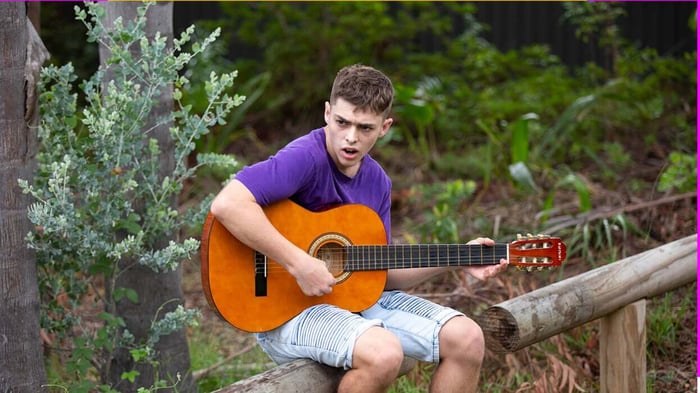 community-labrador-large