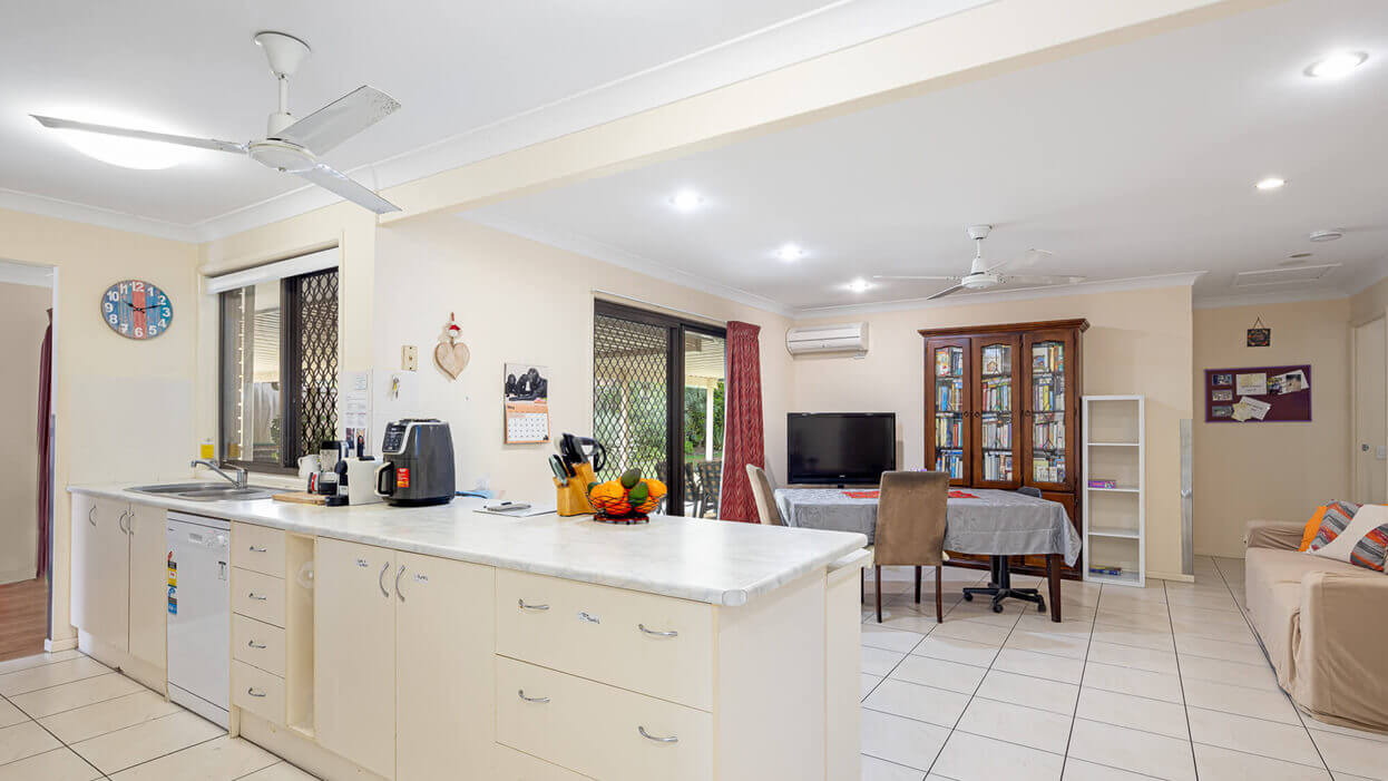 Alexandra Hills-gallery-accommodation-04-large