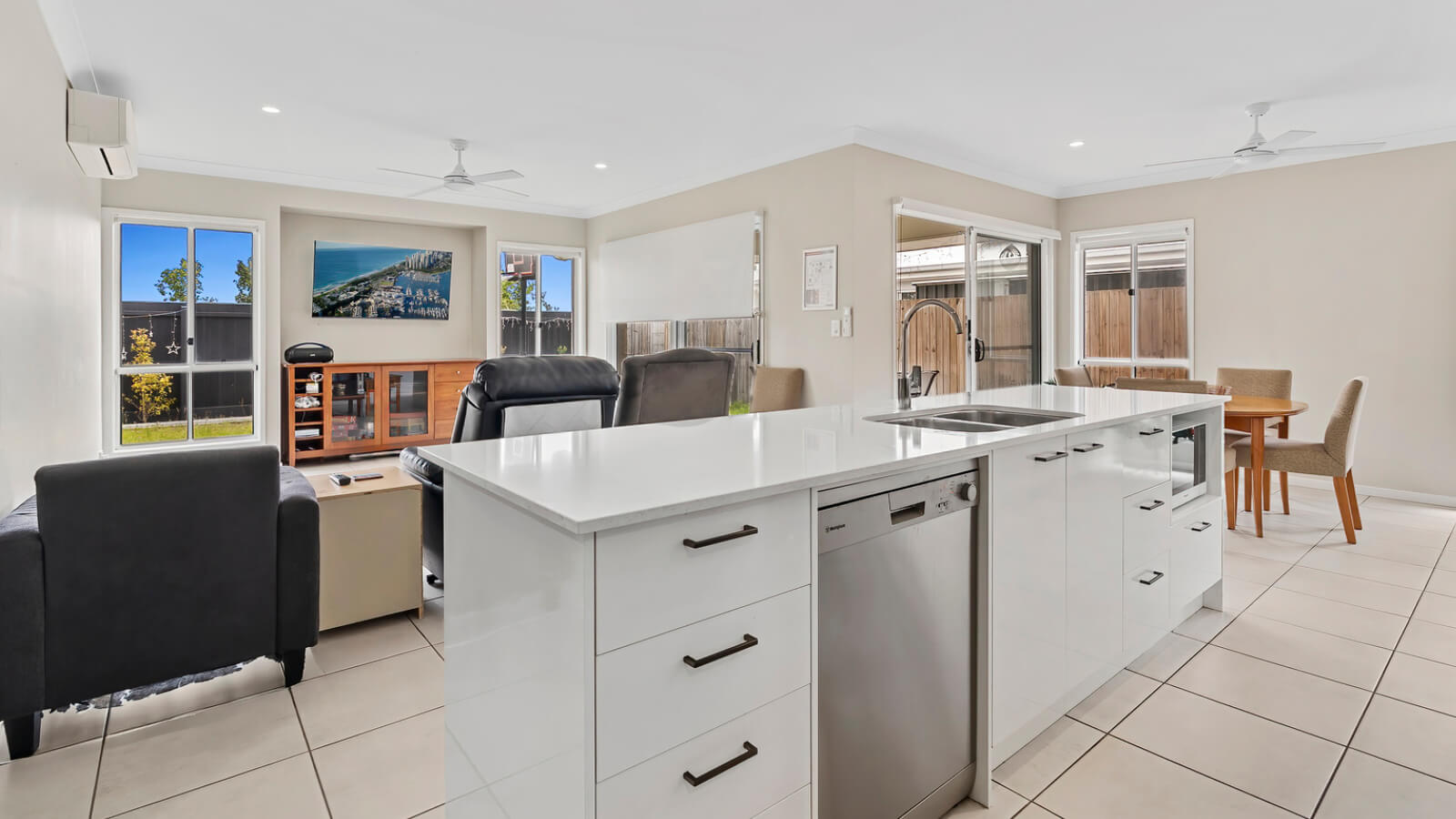 Banya-DAX40516H-l_03