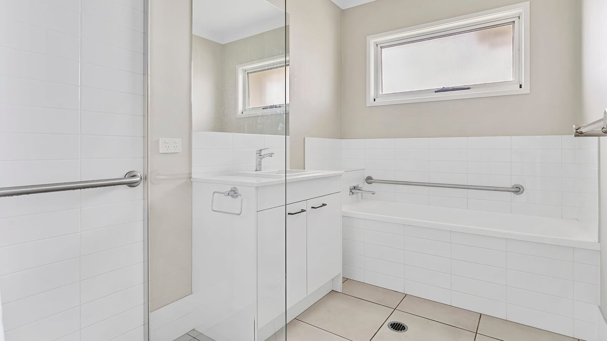 Banya-DAX40516H-l_08