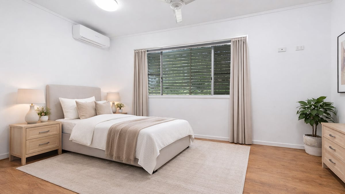 Highworth-DAX40156P-11