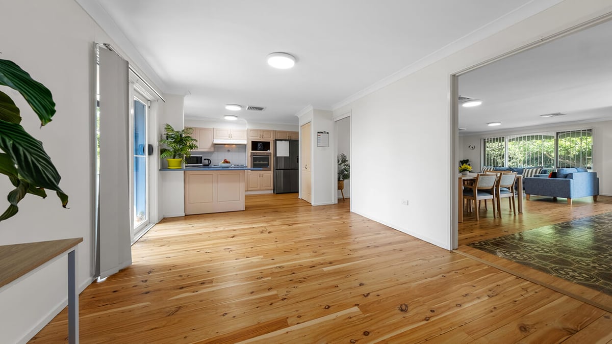 Kings Langley-DAX20014H_1246x701_10