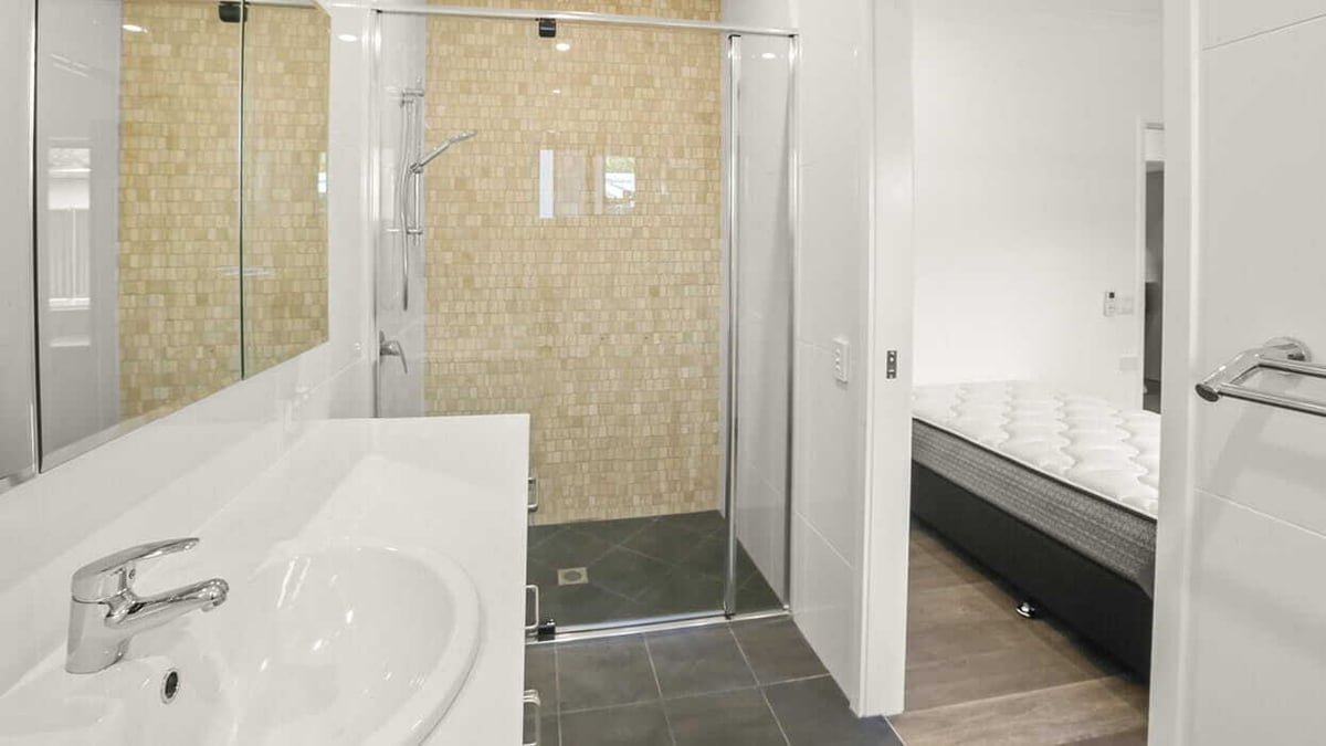 SIL Images-Kimba Close-White Rock-gallery_18