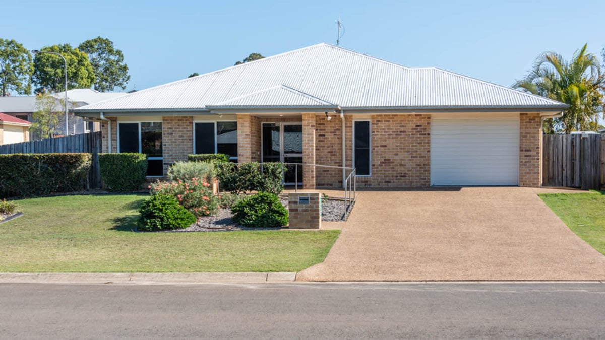 Tinana-dax40198P-accommodation-02-l