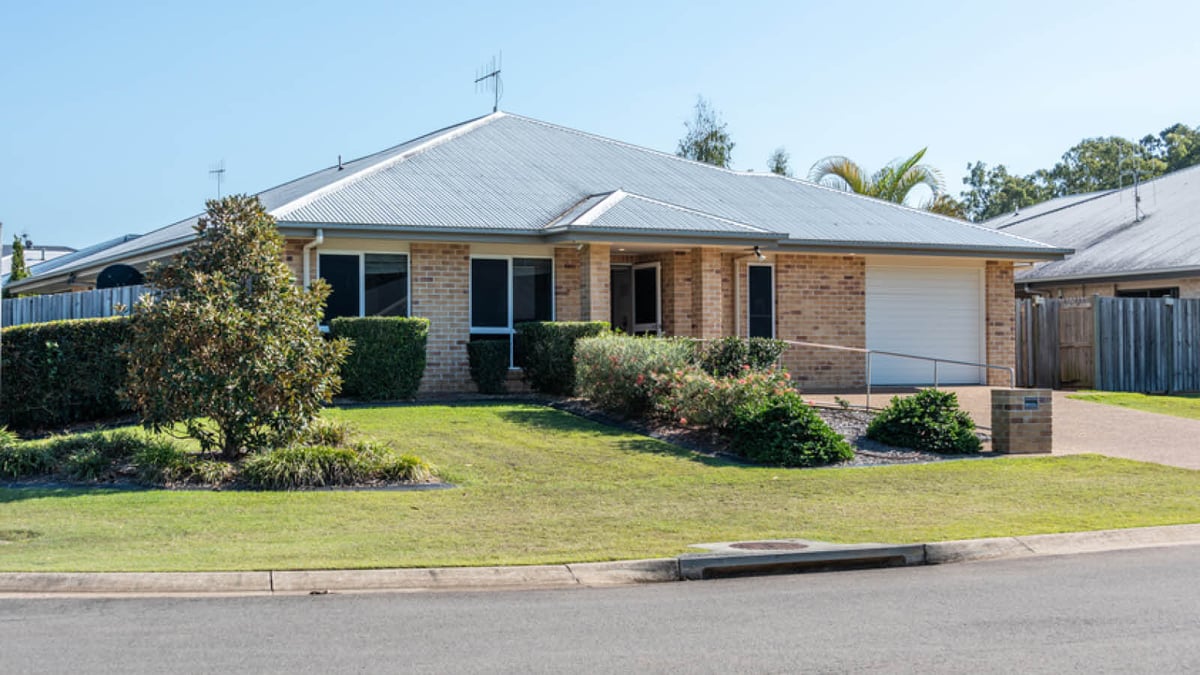 Tinana-dax40198P-accommodation-03-l