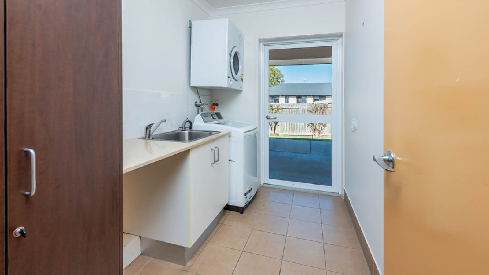 Tinana-dax40198P-accommodation-11-l