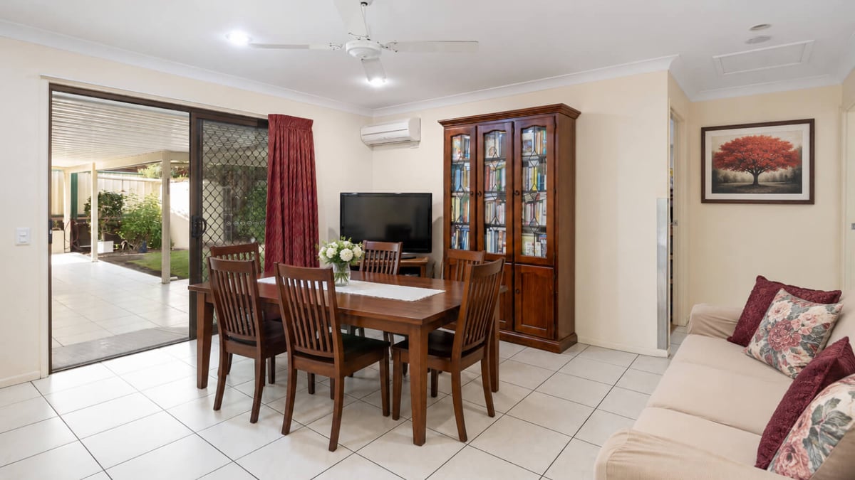 alexandra-hills-dax40507H-accommodation-12-l