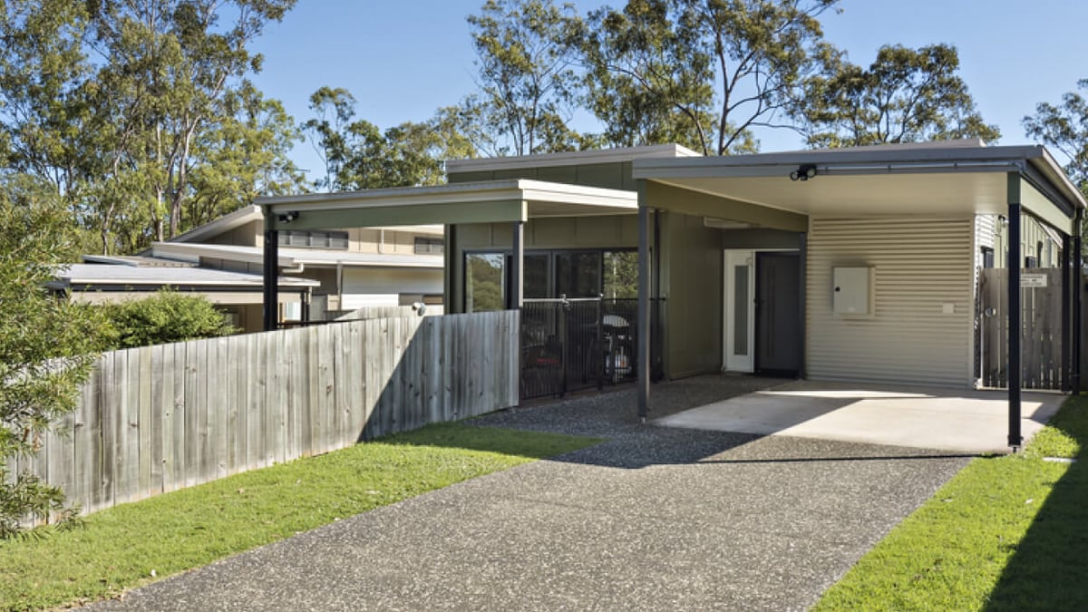 brisbane-redbank-dax40067P-l_01