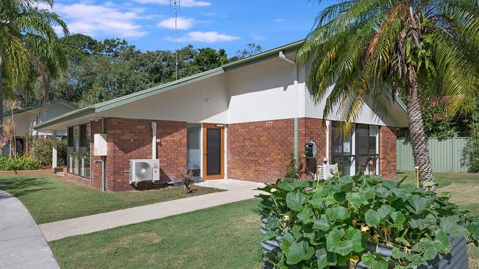 burleigh-heads-accommodation_header