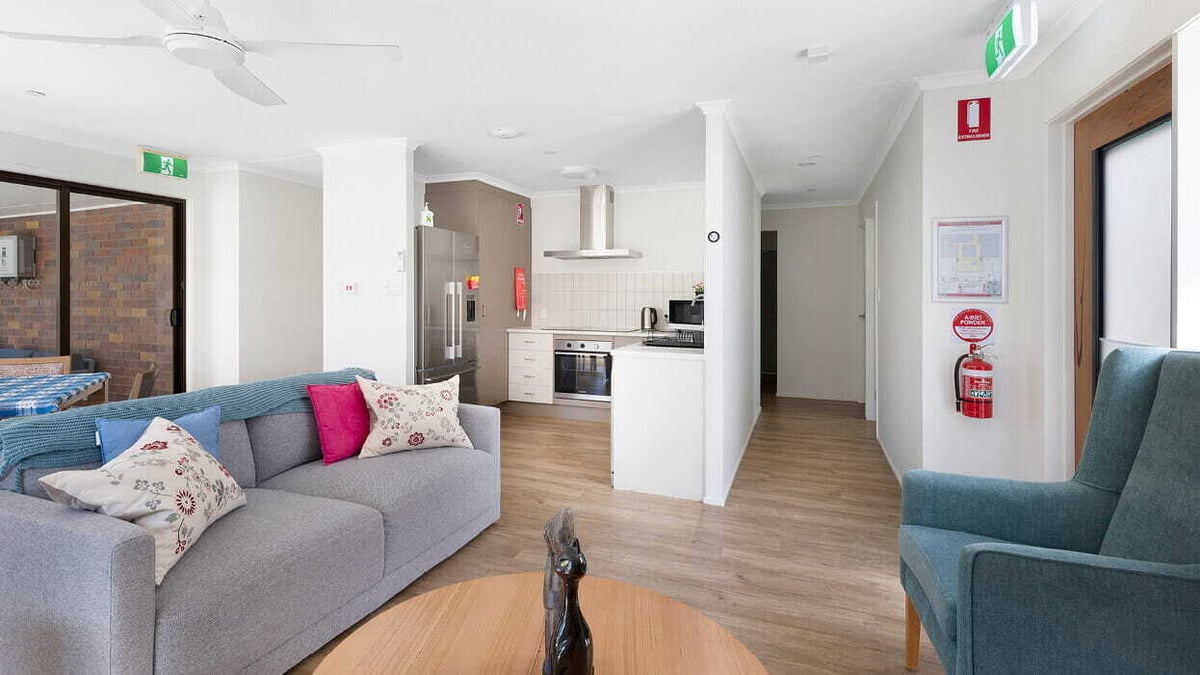 burleigh-heads-gallery-accommodation-large_01