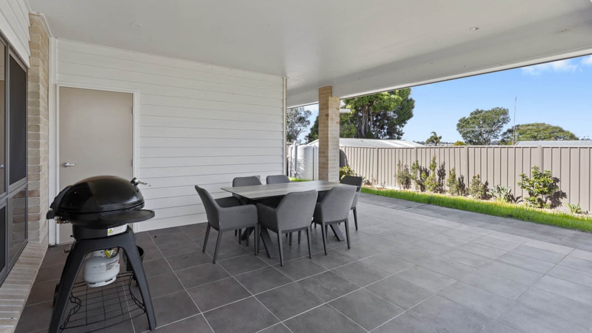 centenary-heights-dax40615P-accommodation-08-l