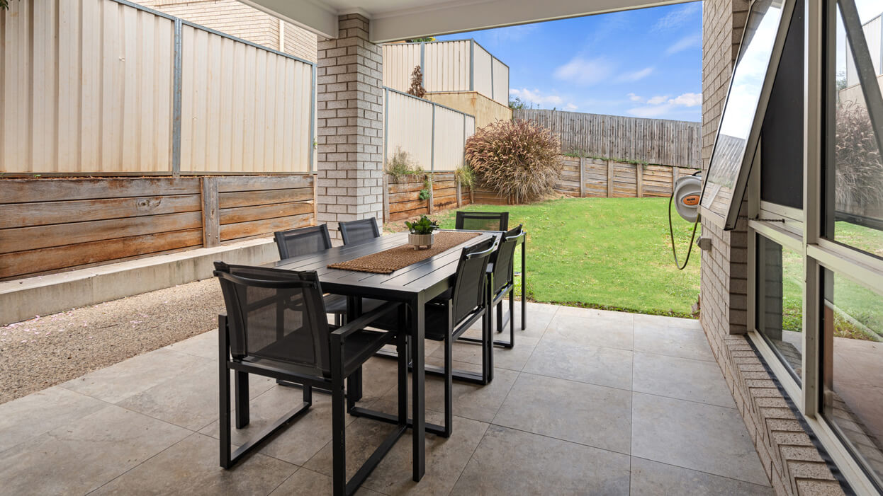 harlaxton-dax40603p-accommodation-l_11