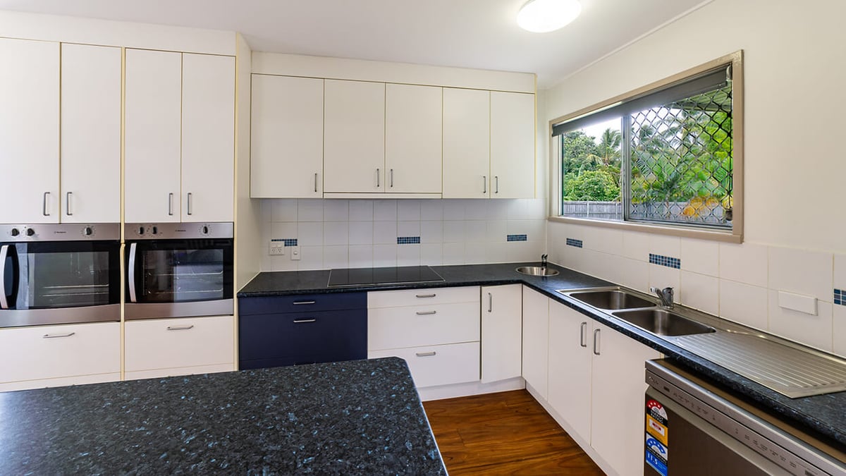 mackay-dax40295p-accommodation-images-l_03