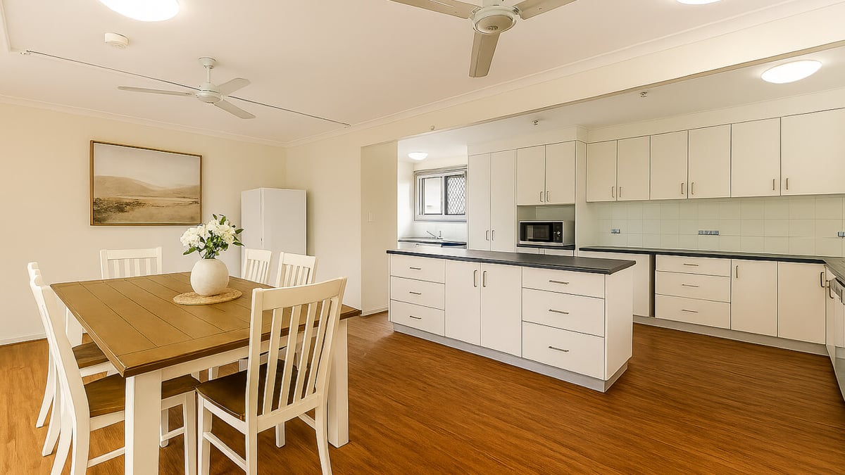 mackay-dax40295p-accommodation-images-l_05