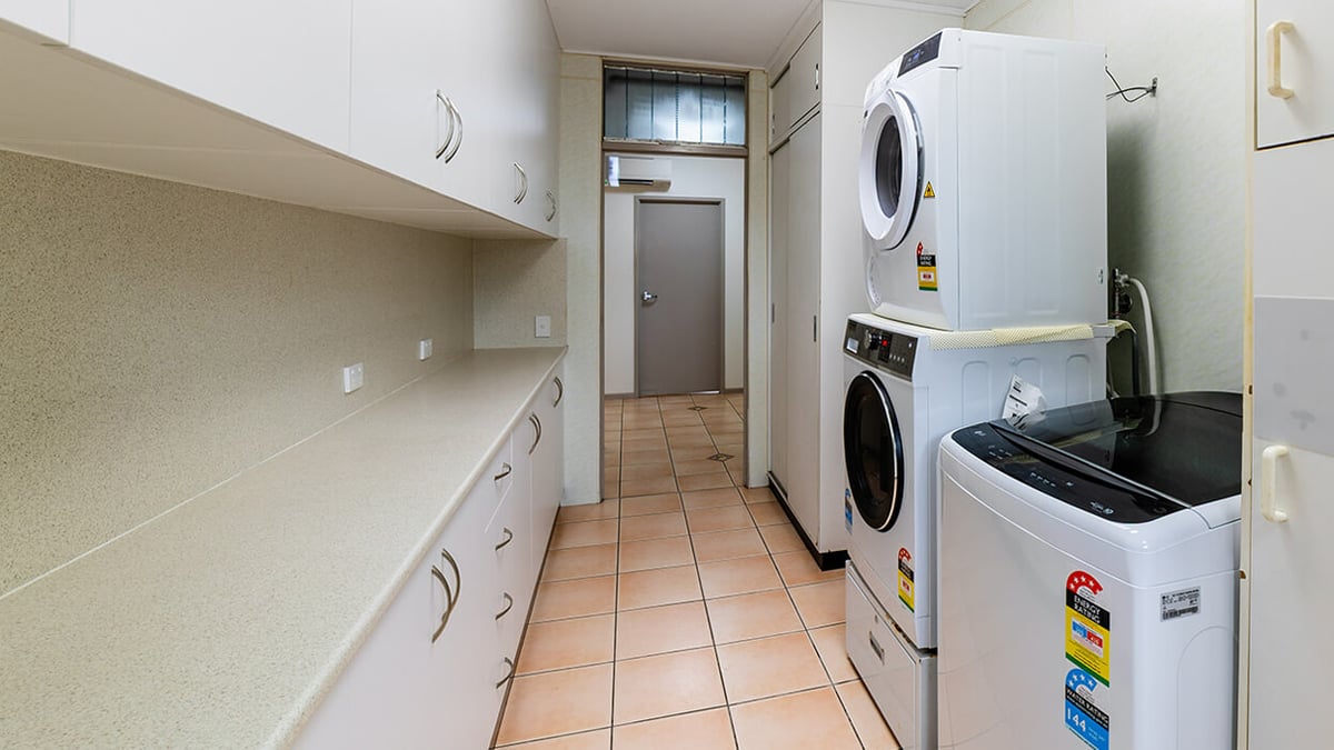 mackay-dax40295p-accommodation-images-l_09