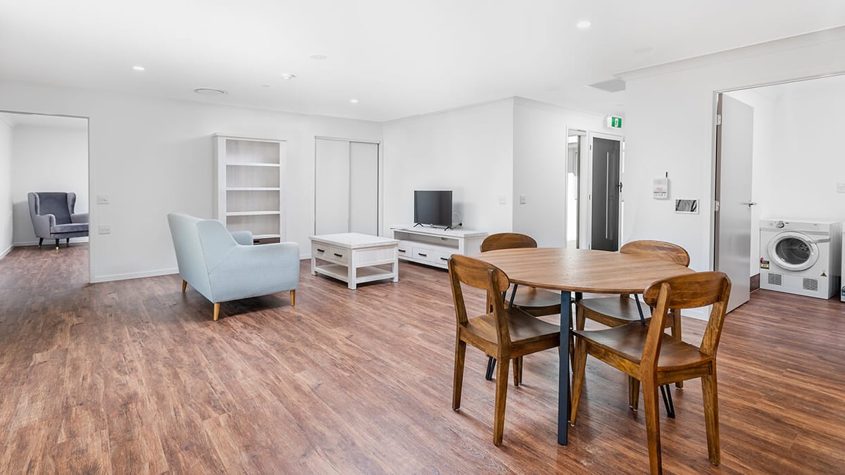 nambour-DAX40157P-accommodation-04-l