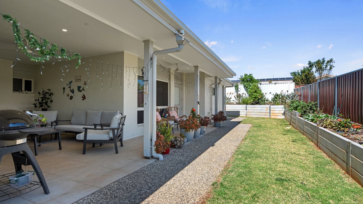 toowoomba-centenary-heights-DAX40625P-13-l