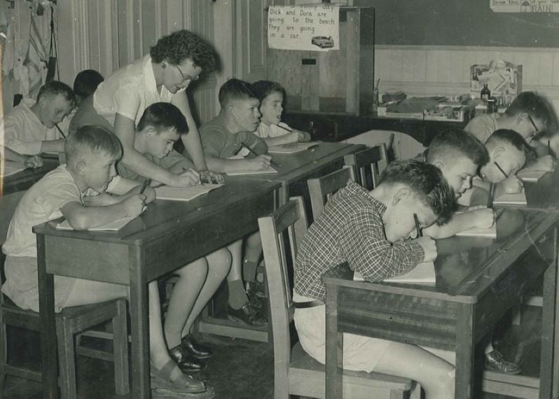 1950s-children-bowen-house