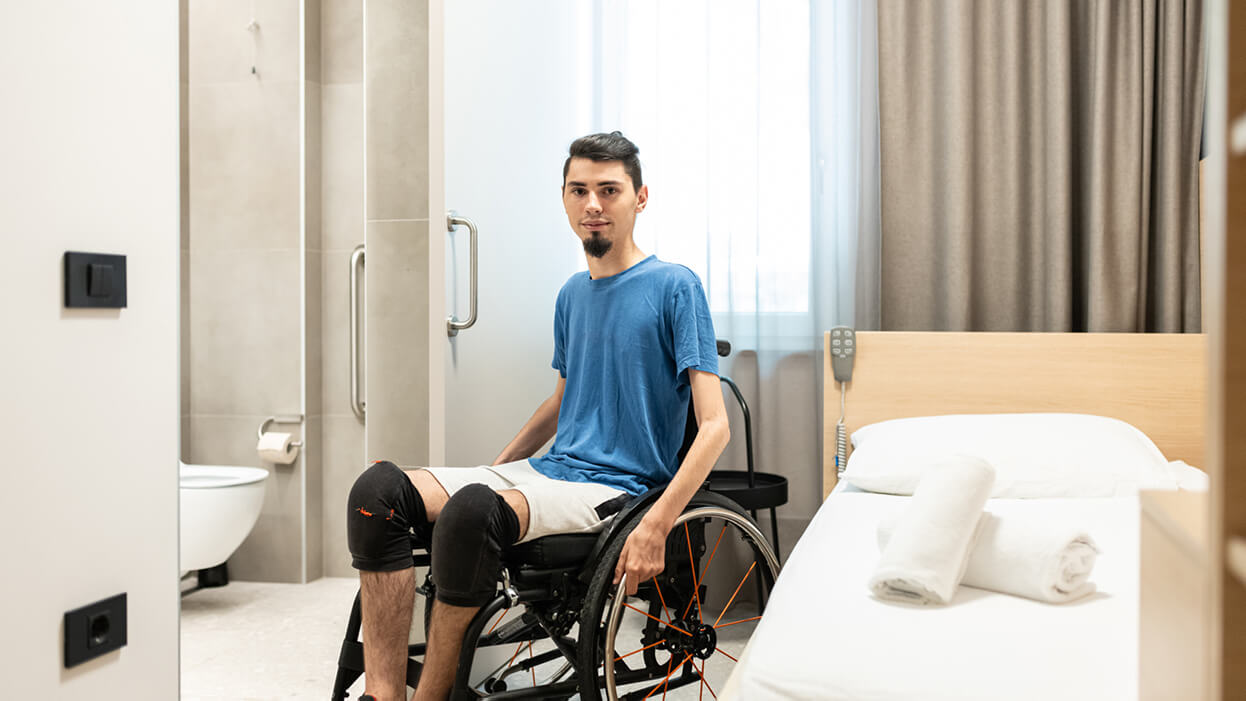 Header_male-in-wheelchair-smart-technologyjpeg