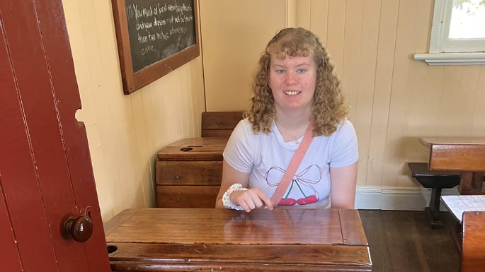 blog-travel-tips-for-young-explorers_medium_02