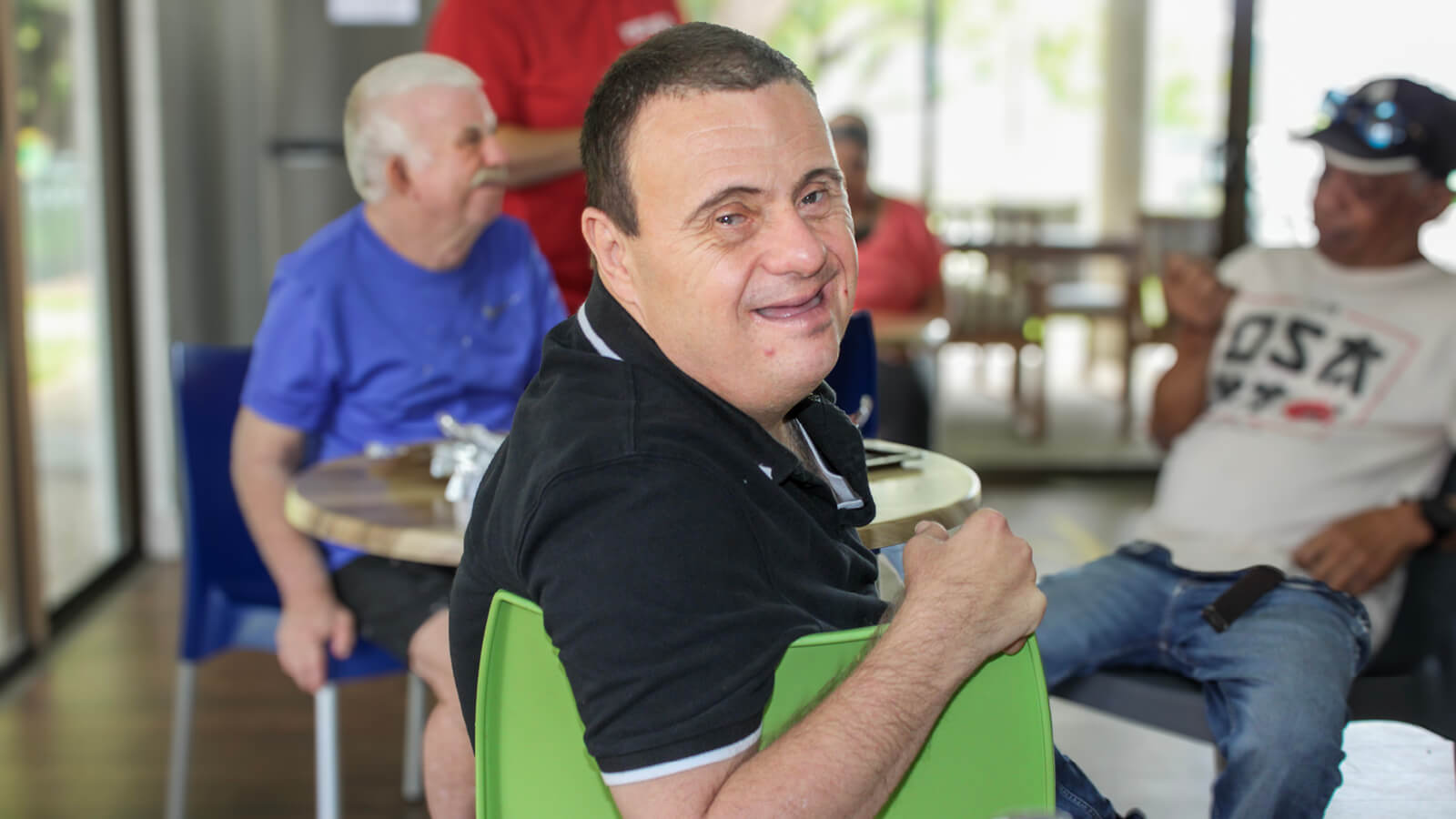 community-cairns-L&L-our-hub-09-l