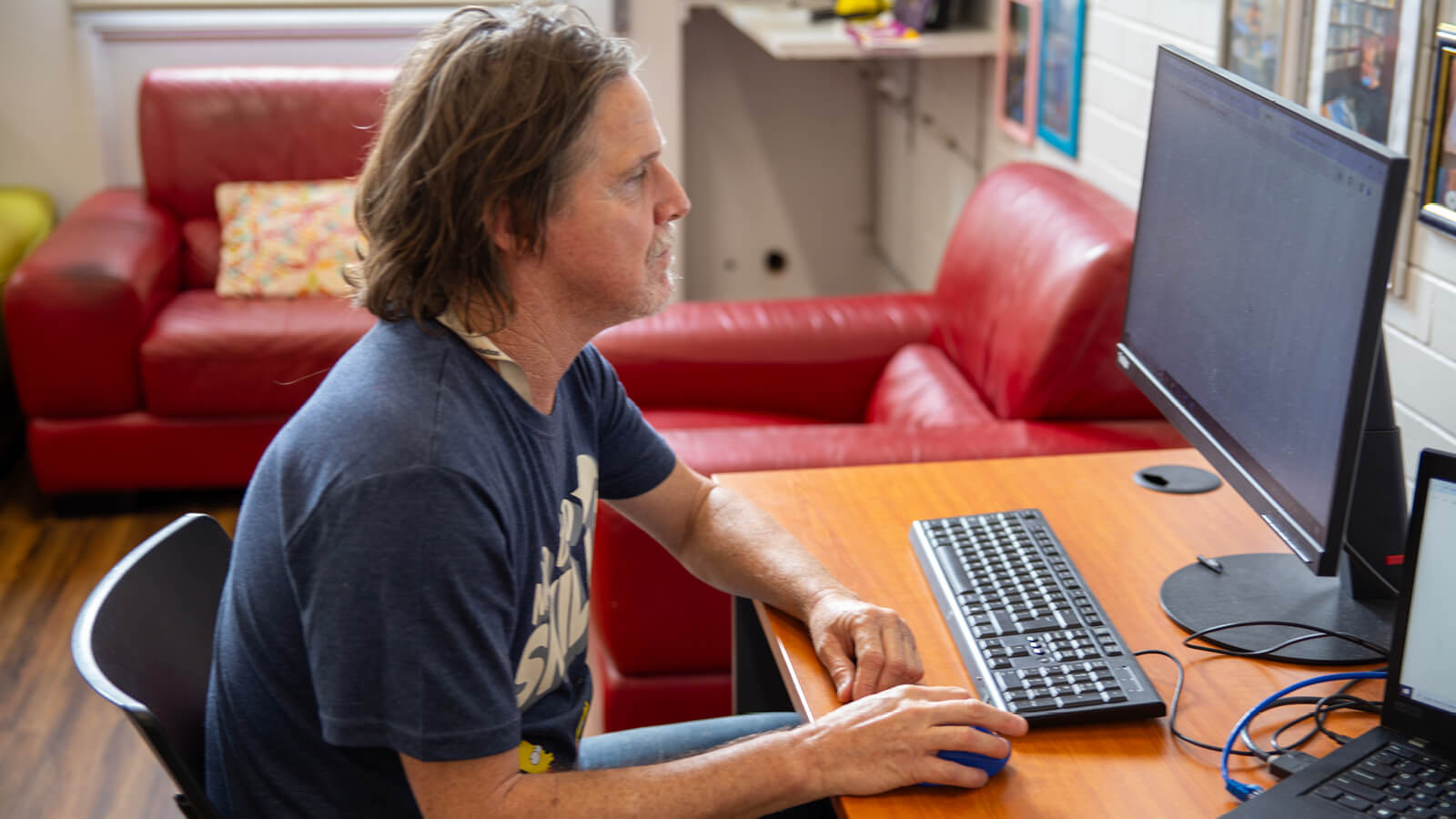 community-redcliffe-L&L-our-hub-11-l