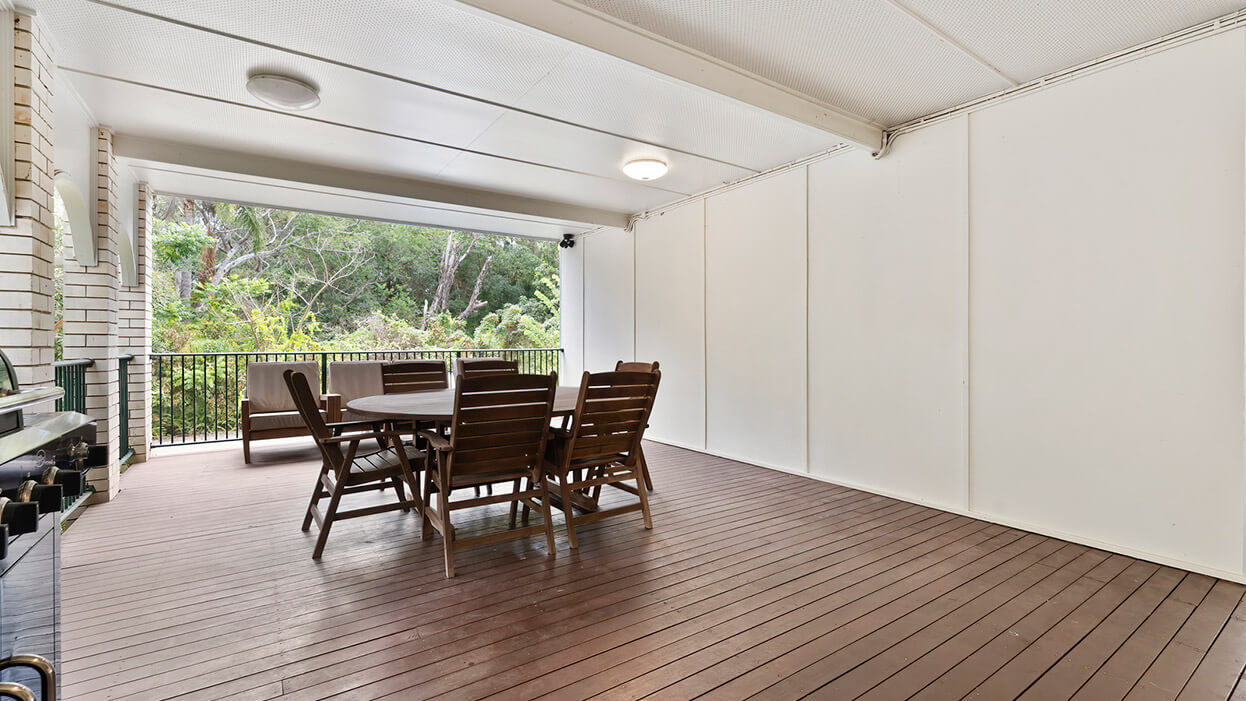 Highworth-DAX40156P-10