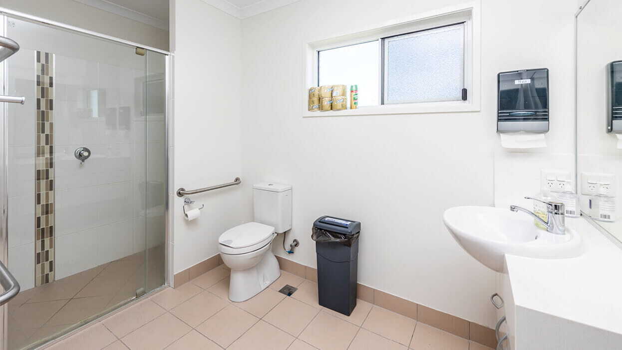 Norman-Park-DAX40268P-09-gallery-accommodation-large