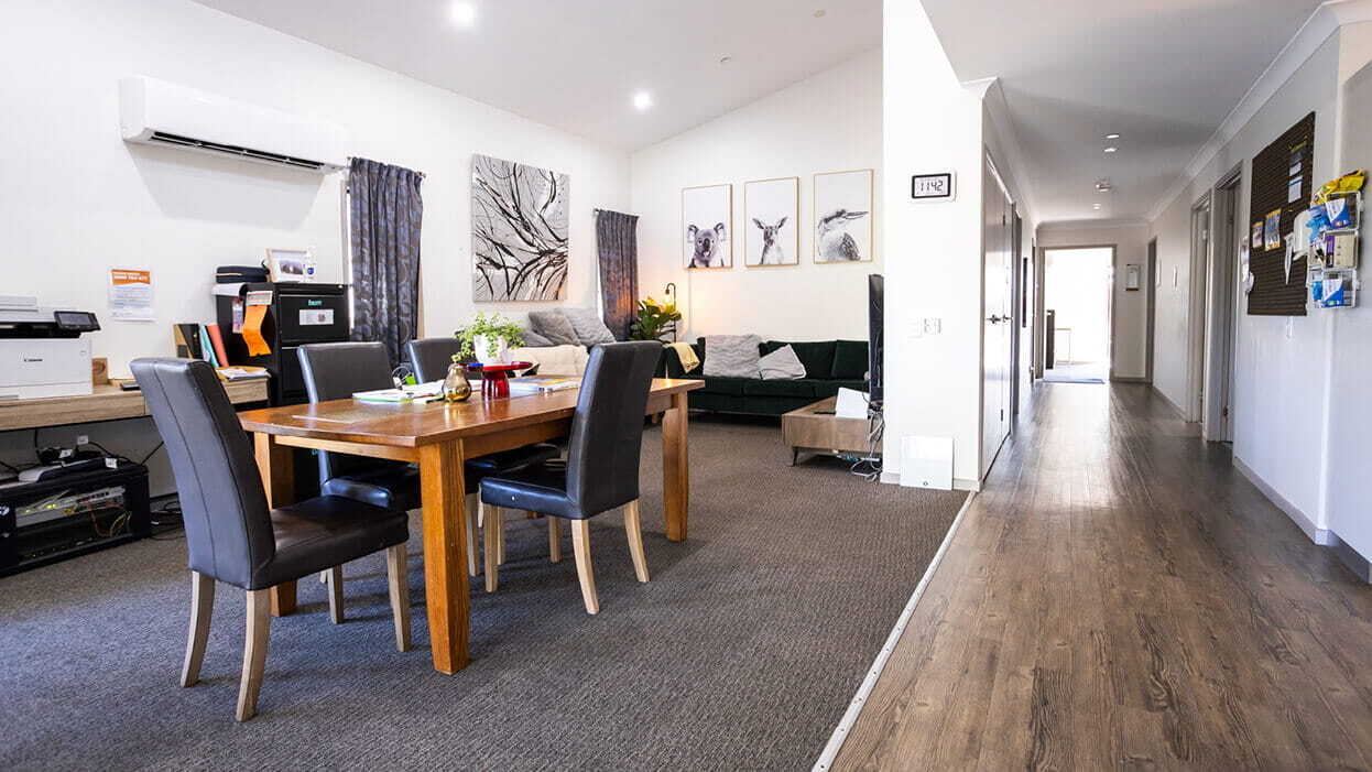 Redbank-1-5-gallery-accommodation-06-large