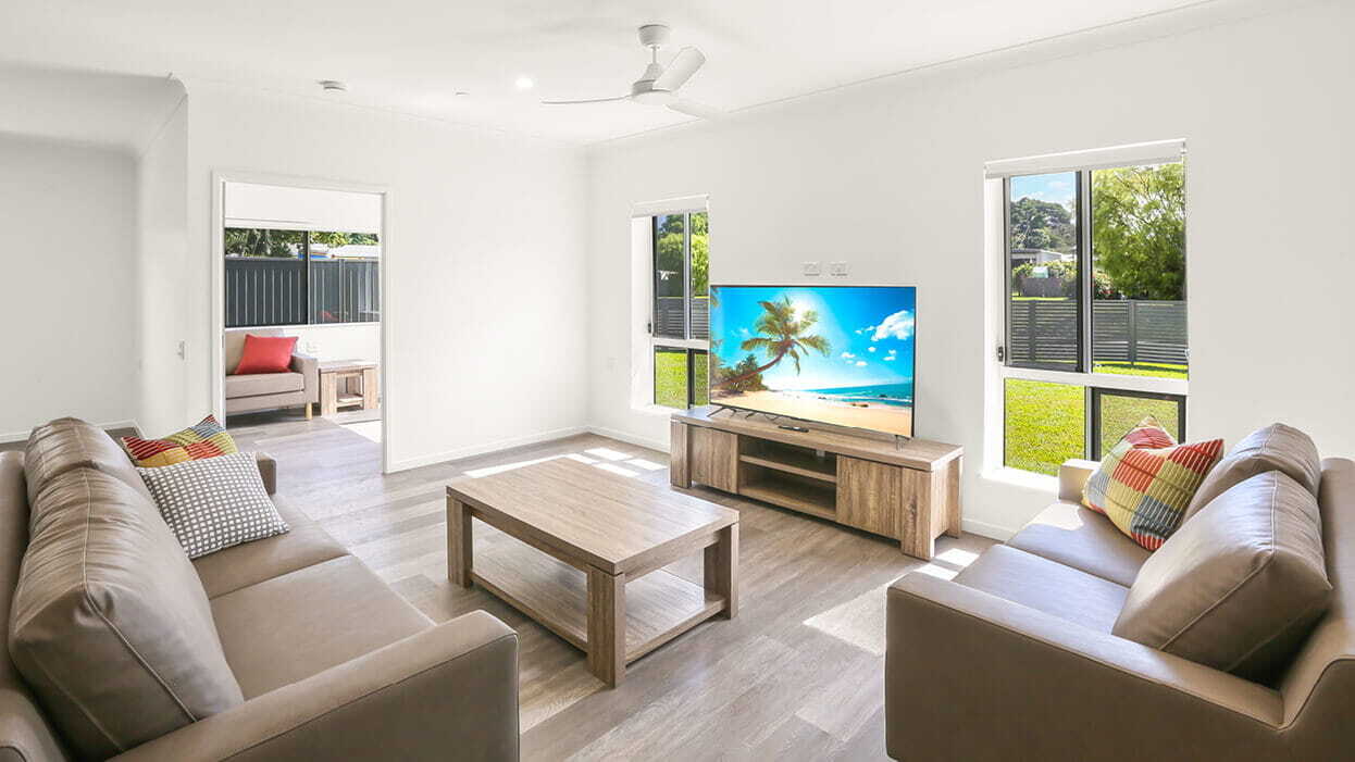 SIL Images-Kimba Close-White Rock-gallery_02