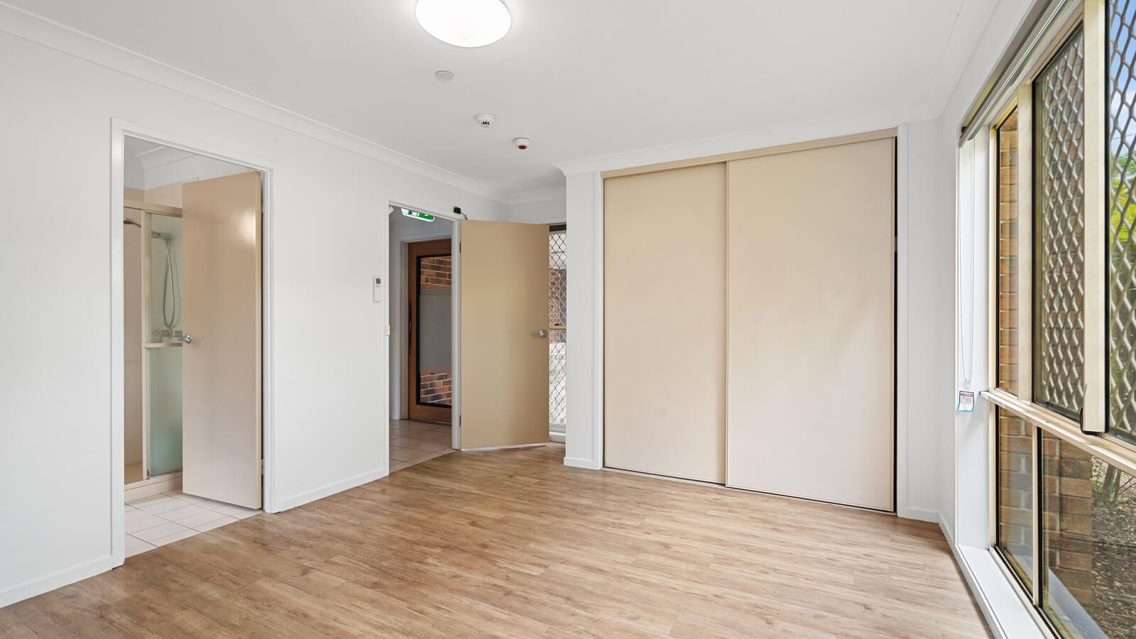 corinda-dax40021p-08-l