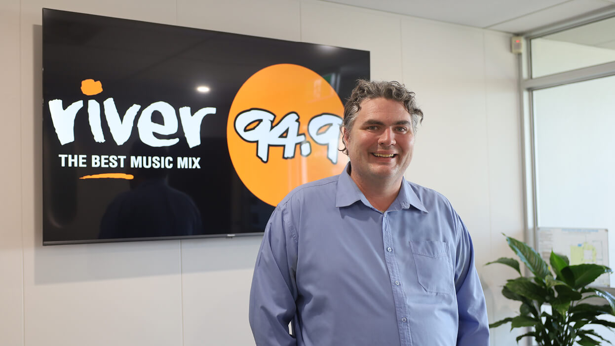 Blog-header-image-Steven-voice-acting-dreams-large