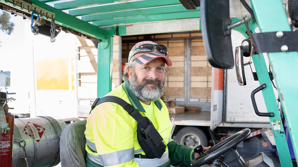 blog-your-guide-to-first-time-social-procurement_header